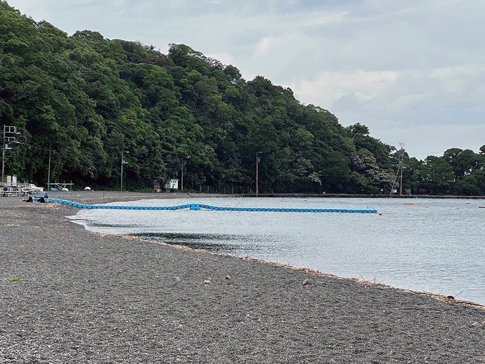 大瀬海水浴場・海上アスレチック
